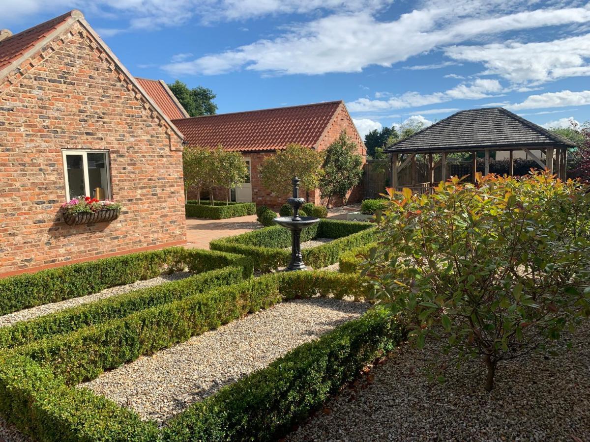 Meals Farm Holiday Cottages - The Stables North Somercotes Exterior foto